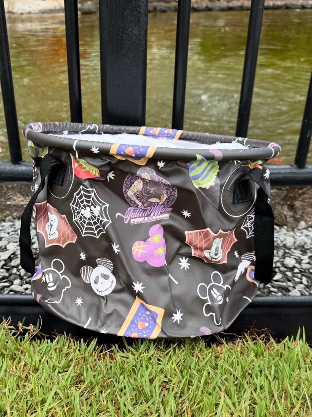 TattedMumCreations Mickey Halloween beach bucket